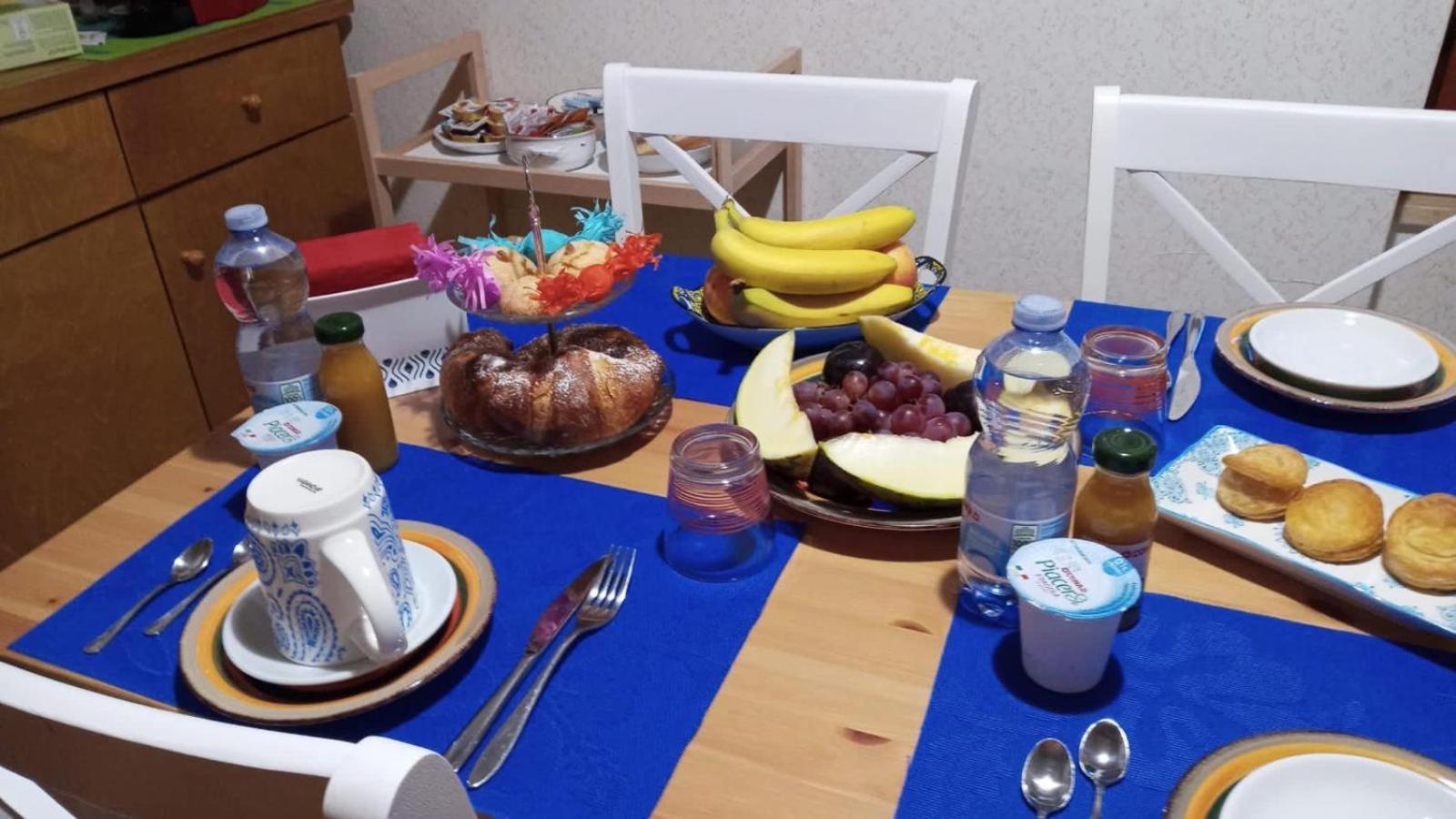 B & B Il Mirto 2 Sant'Antioco Luaran gambar